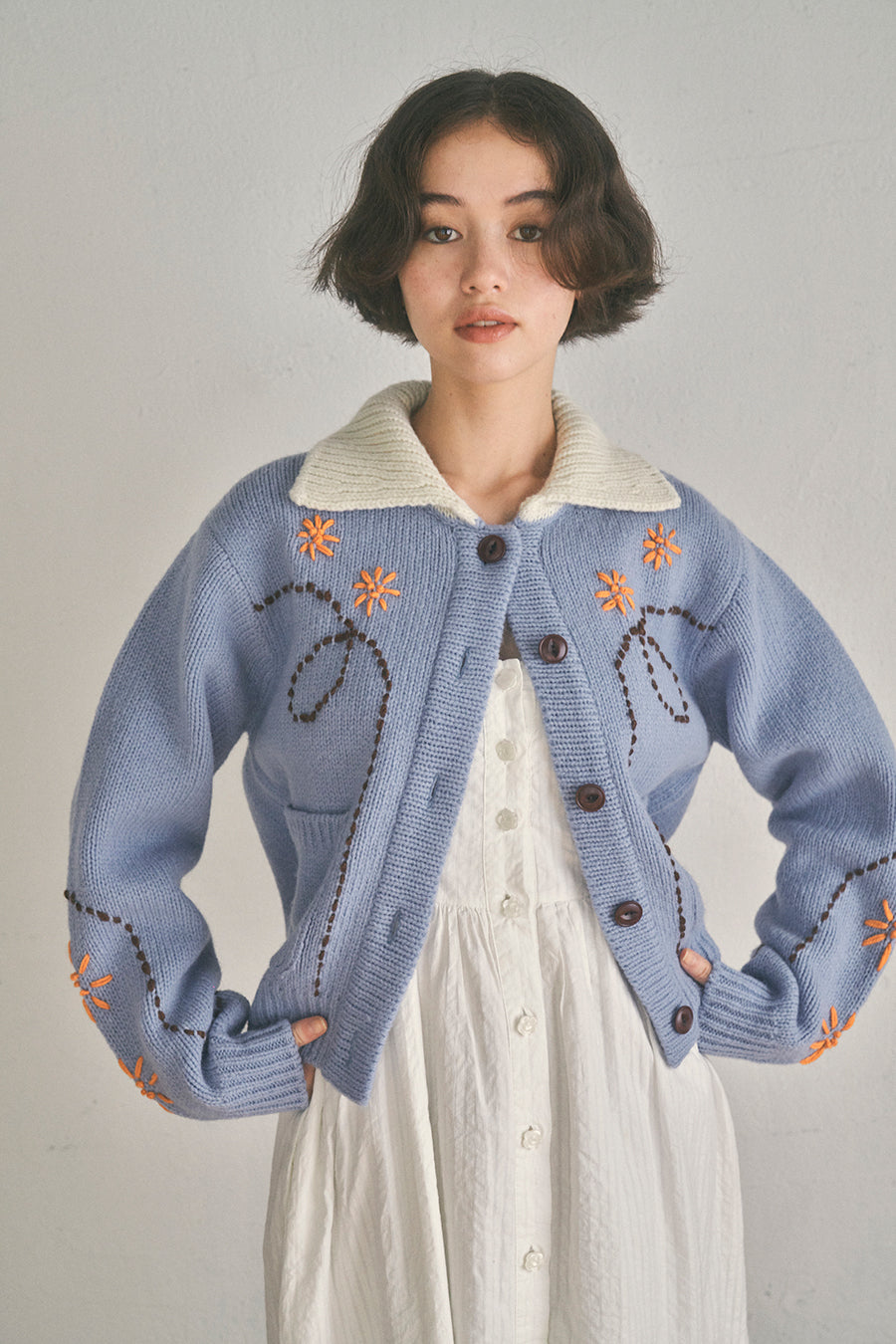 Wendy Hand Embroidery Cardigan [Vanilla Blue]