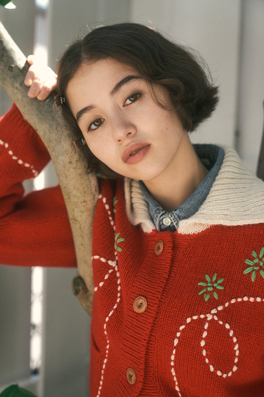 Wendy Hand Embroidery Cardigan [Tomato Red]