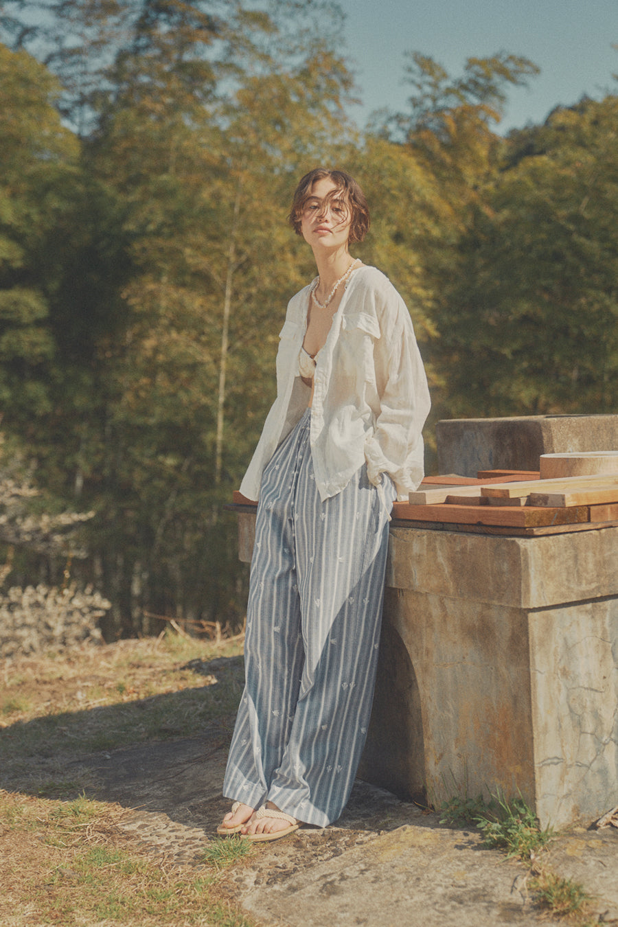 Linen Wrapped Neck Blouse [White]