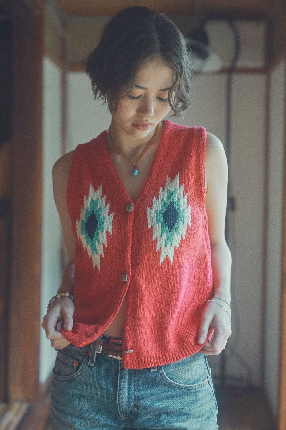 [Pre-Order: Ships Late July]Chimayo Vest [Tomato Red]
