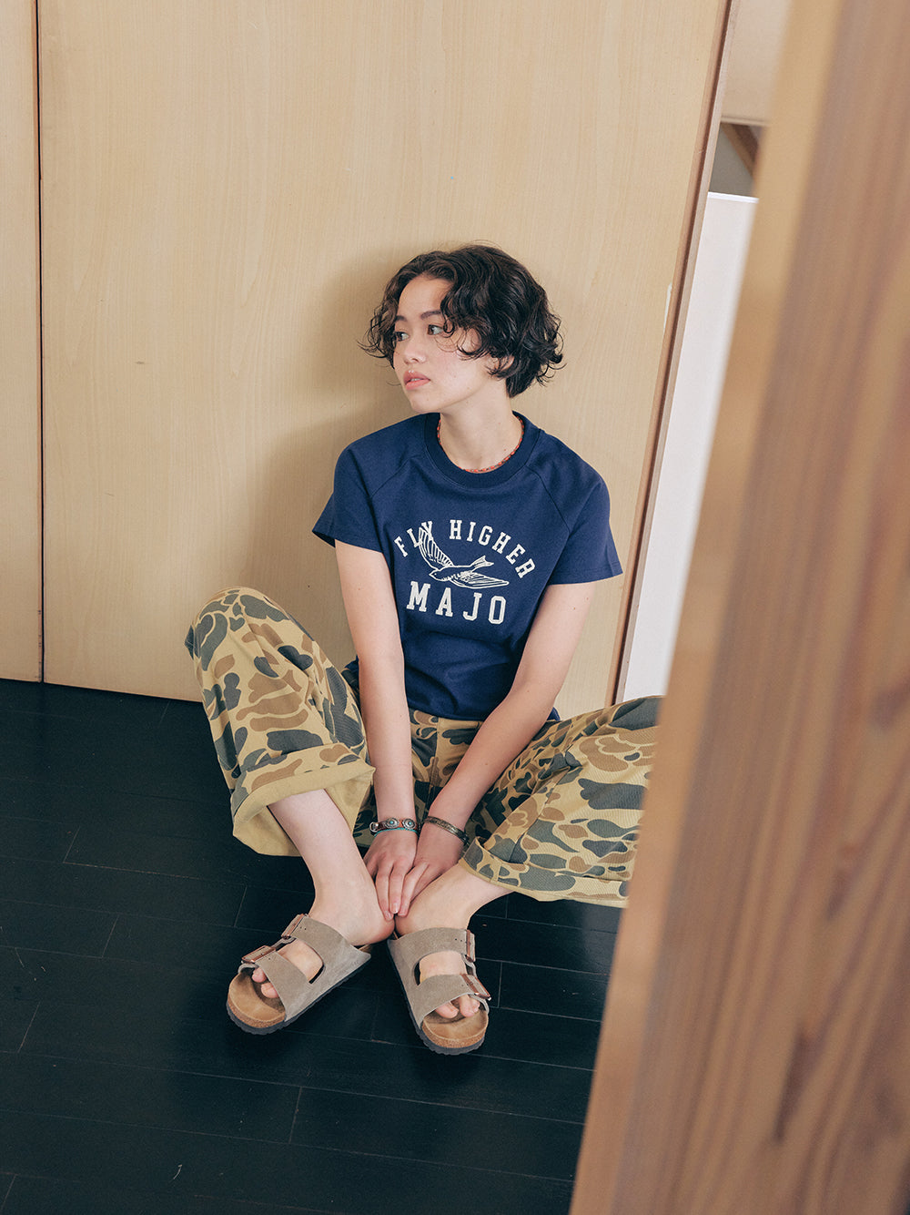 Fly Higher Bird Raglan T-shirt [Navy]
