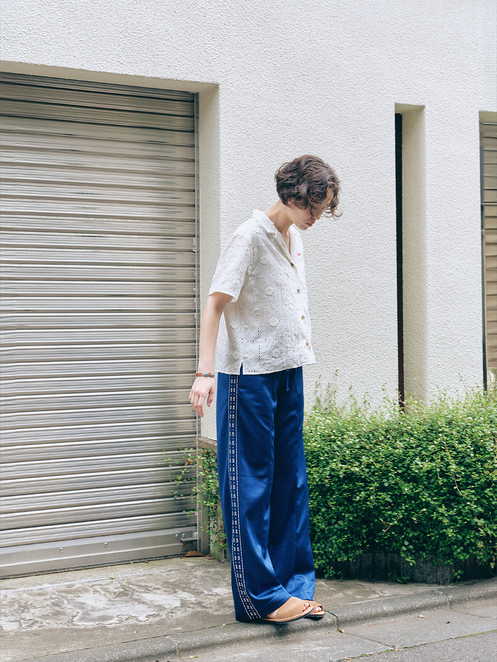 Embroidered Side Line Pants [Blue]