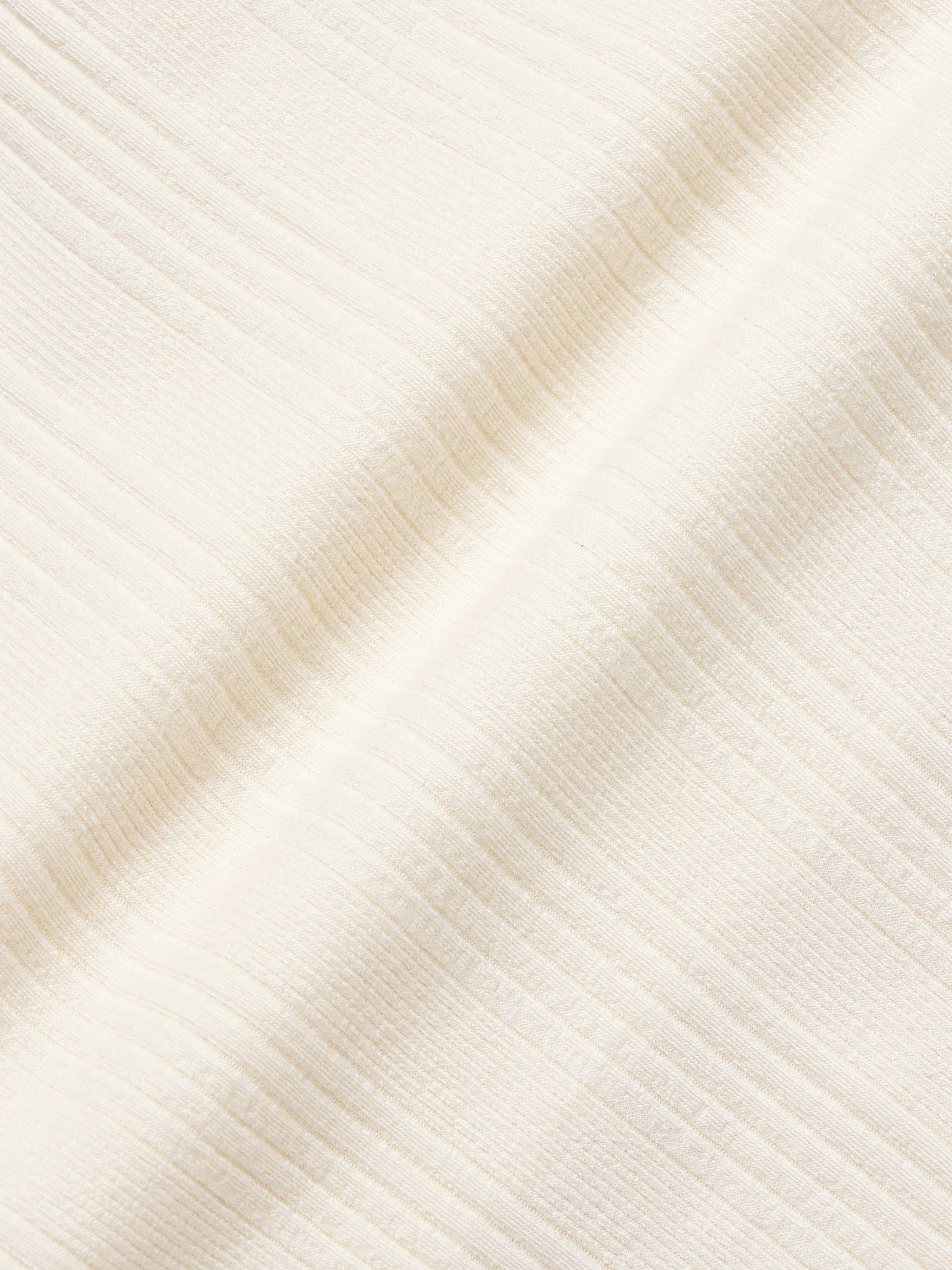 Square Henley-neck T-Shirt [Ivory]